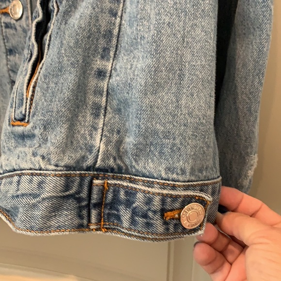 Forever 21 Denim Jacket - Picture 6 of 6